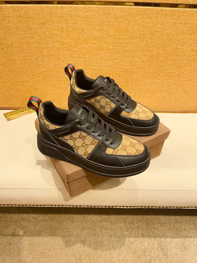 Factory price 440 [Gucci] Gucci's latest casual Korean-style men's shoes, new autumn and winter design, perfect workmanship, cabinet quality, upper: cowhide material, leather lining; soft and comfortable, rubber outsole ultra-light, wear-resistant, simple, versatile fashion men's shoes, color optional, size 38--44